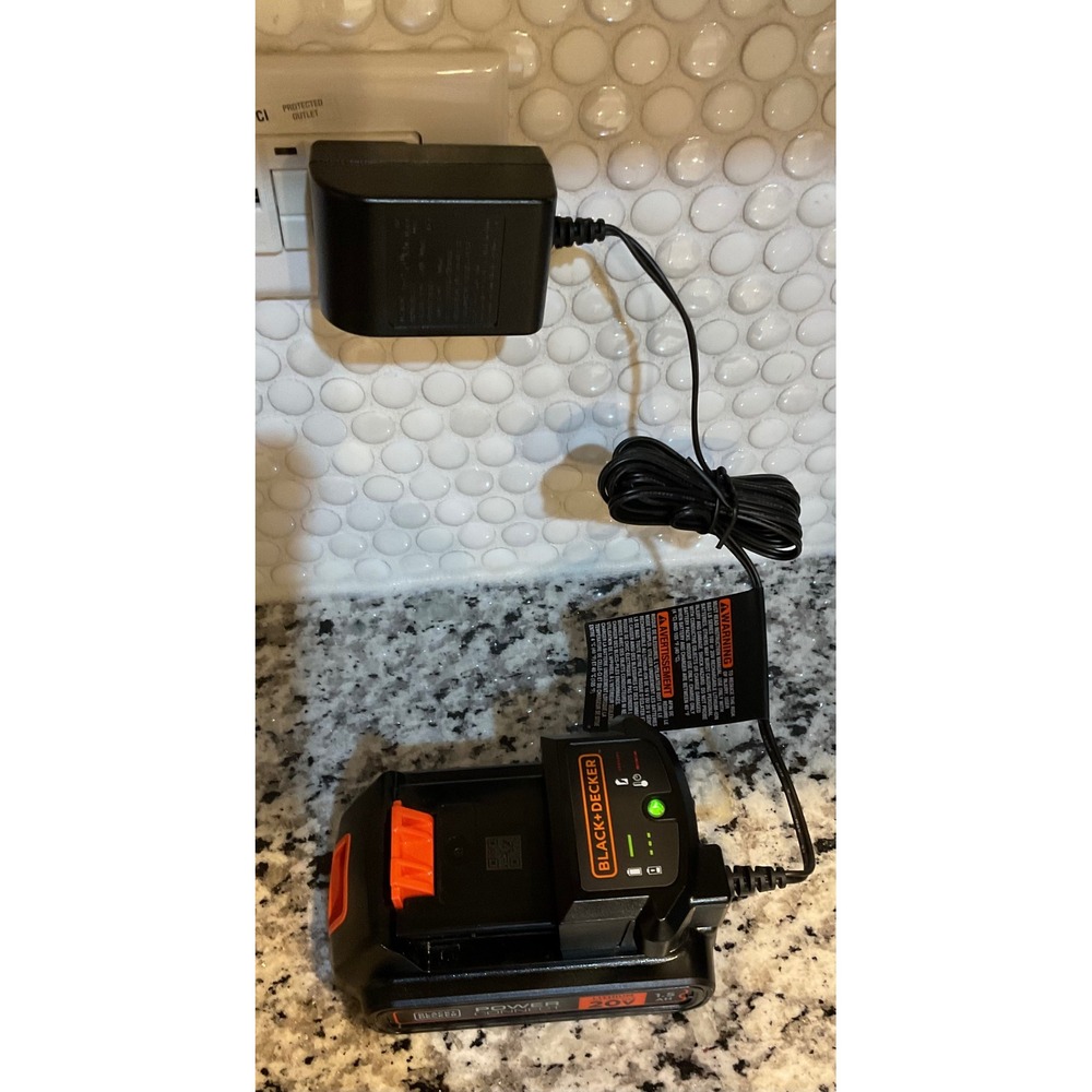 Black & Decker 20V Max 1.5Ah Lithium Ion Battery LBXR20 and Charger LCS1620